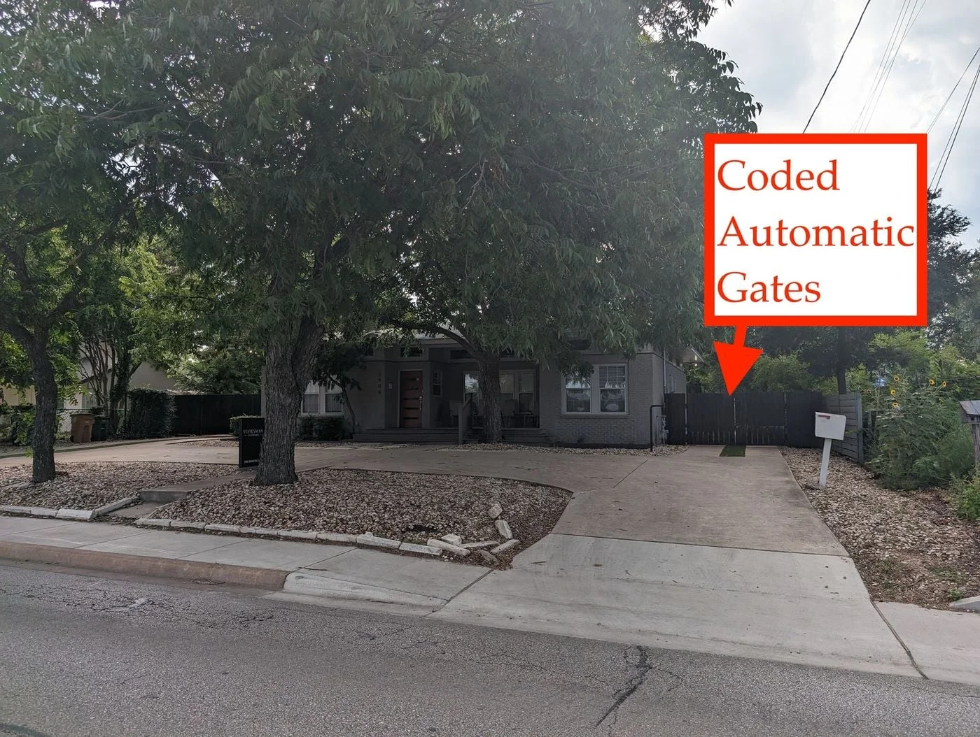 Photo 3 of 3906 Menchaca Rd, Austin, TX 78704