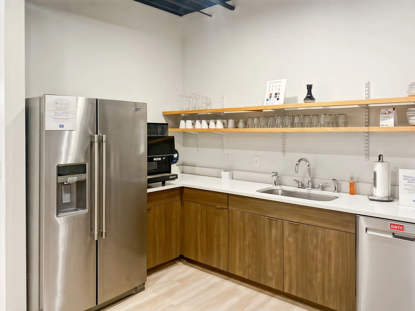 Photo 1 of 16102 Chagrin Boulevard 1st Floor, Shaker Heights, OH 44120