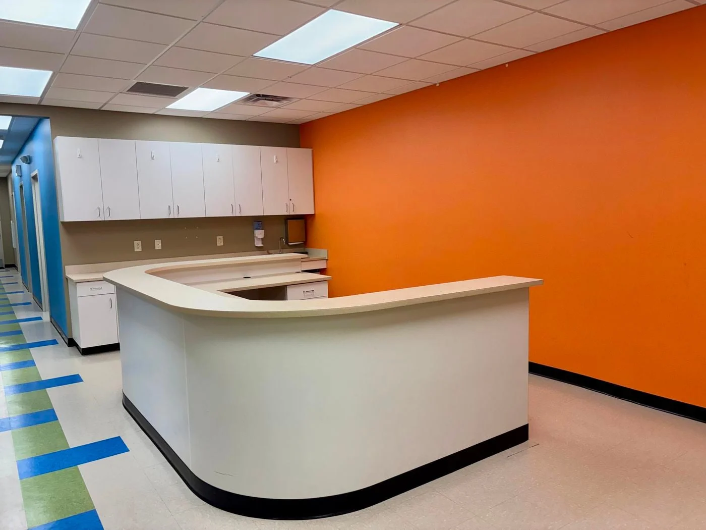 Photo 3 of 1728 Fordham Boulevard, Chapel Hill, NC 27514