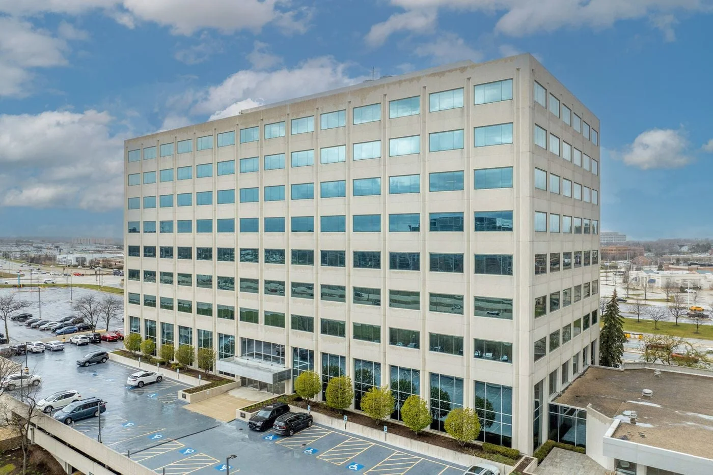 Photo 1 of 333 East Butterfield Road, Lombard, IL 60148