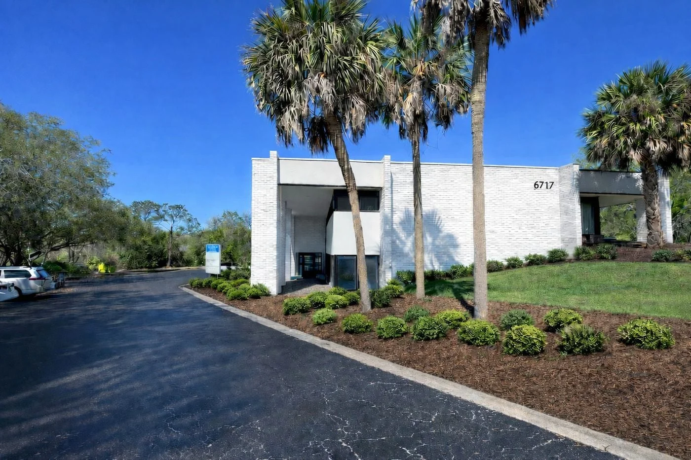 Photo 2 of 6717 Northwest 11th Place, Gainesville, FL 32605