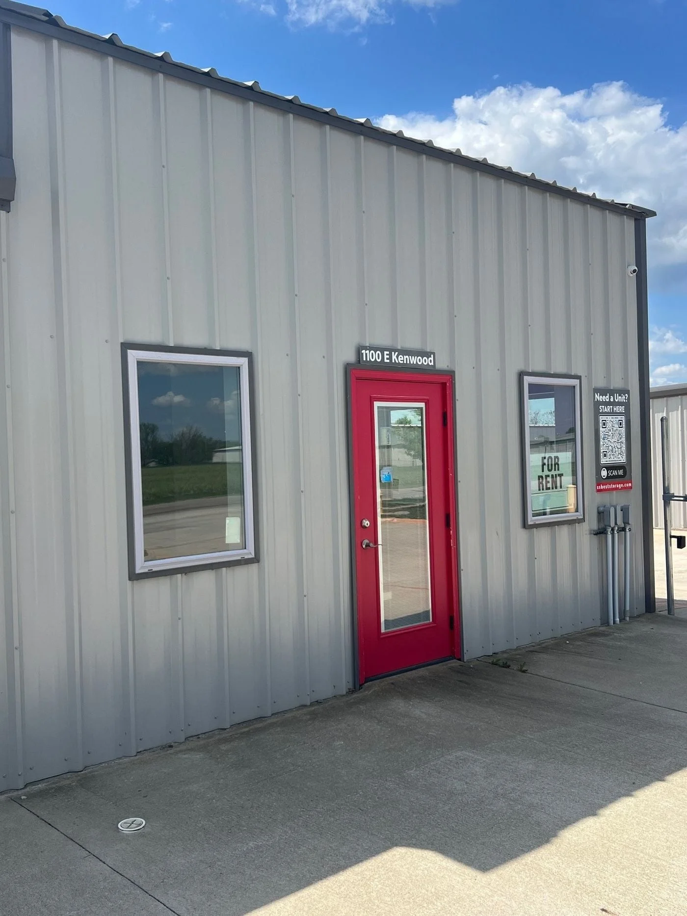 Photo 1 of 1100 E Kenwood St, Siloam Springs, AR 72761