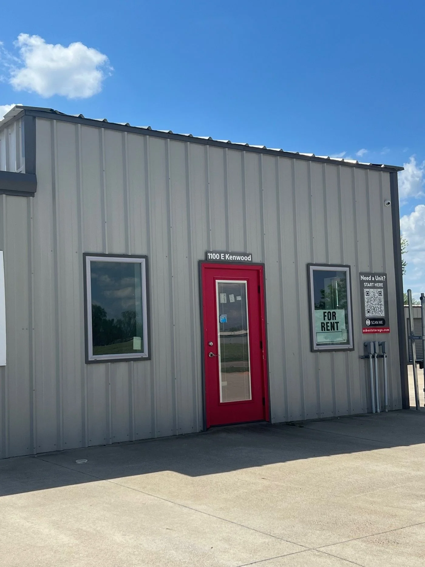 Photo 3 of 1100 E Kenwood St, Siloam Springs, AR 72761