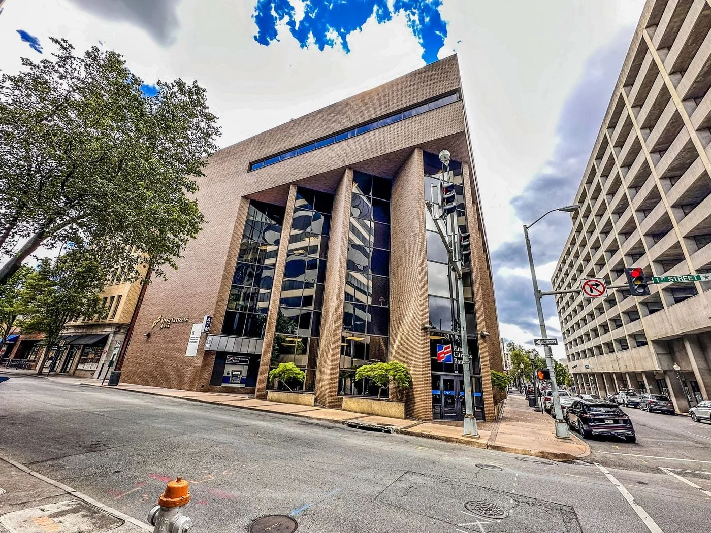 Photo 2 of 110 Church Ave, Roanoke, VA 24011