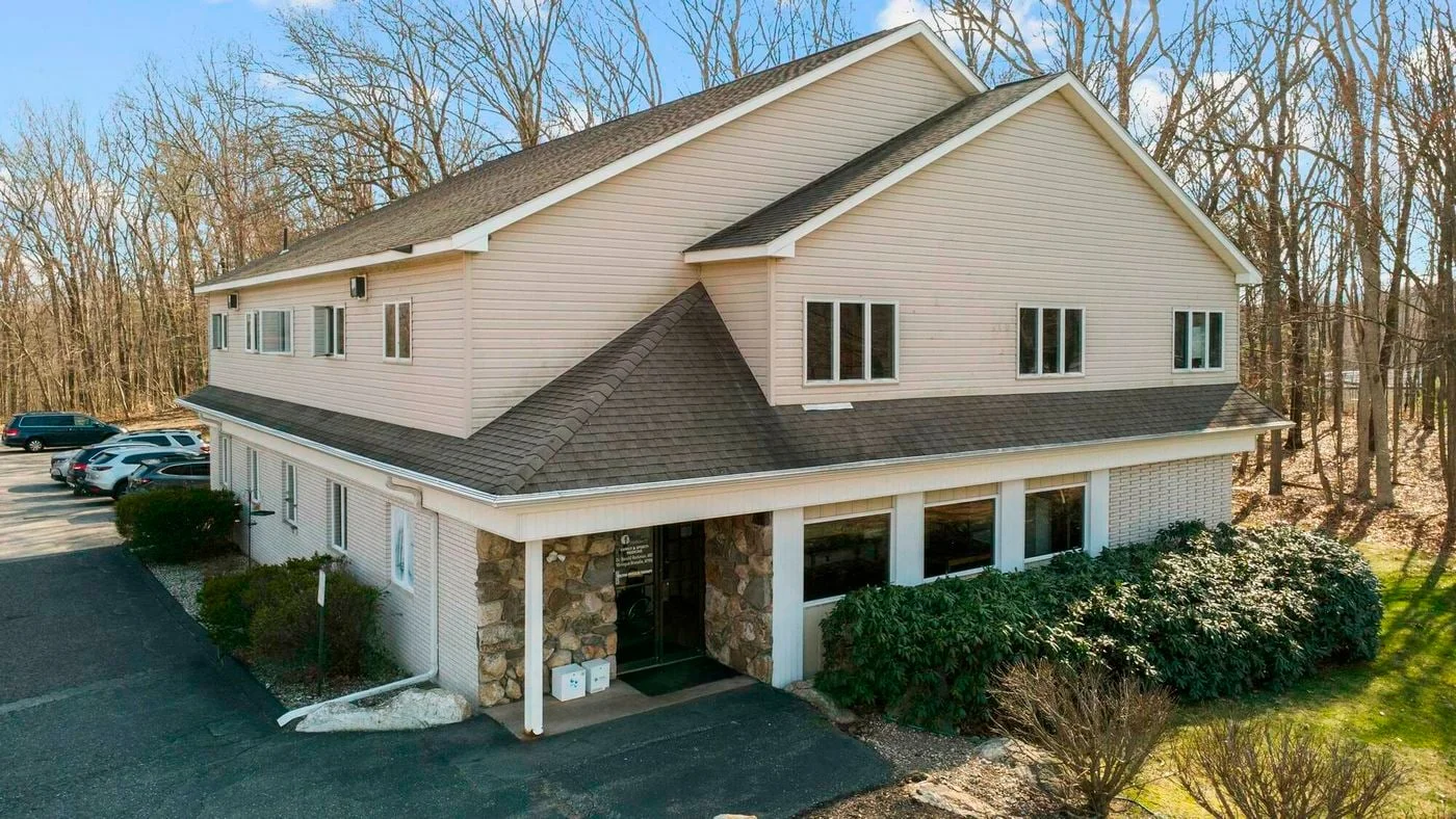 Photo 1 of 921 Boston Tpke, Bolton, CT 06043