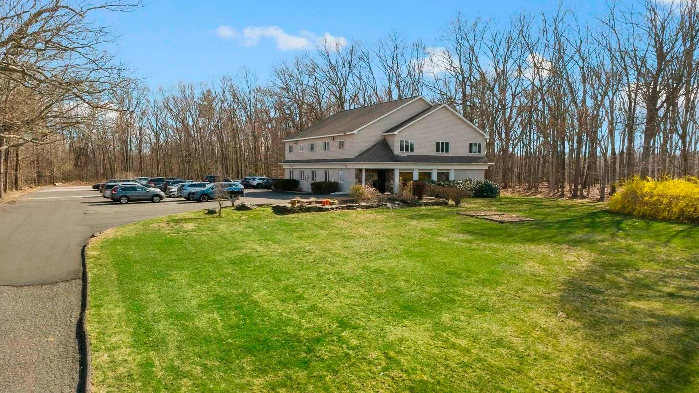 Photo 2 of 921 Boston Tpke, Bolton, CT 06043