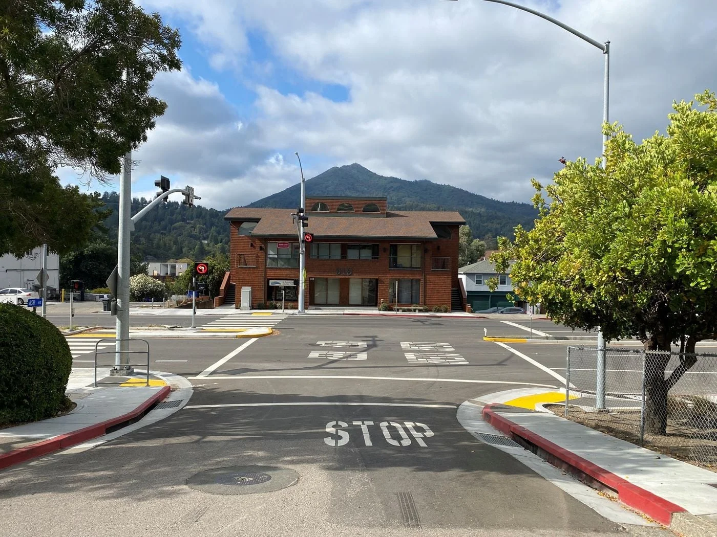 Photo 1 of 919 Sir Francis Drake Blvd, Kentfield, CA 94904