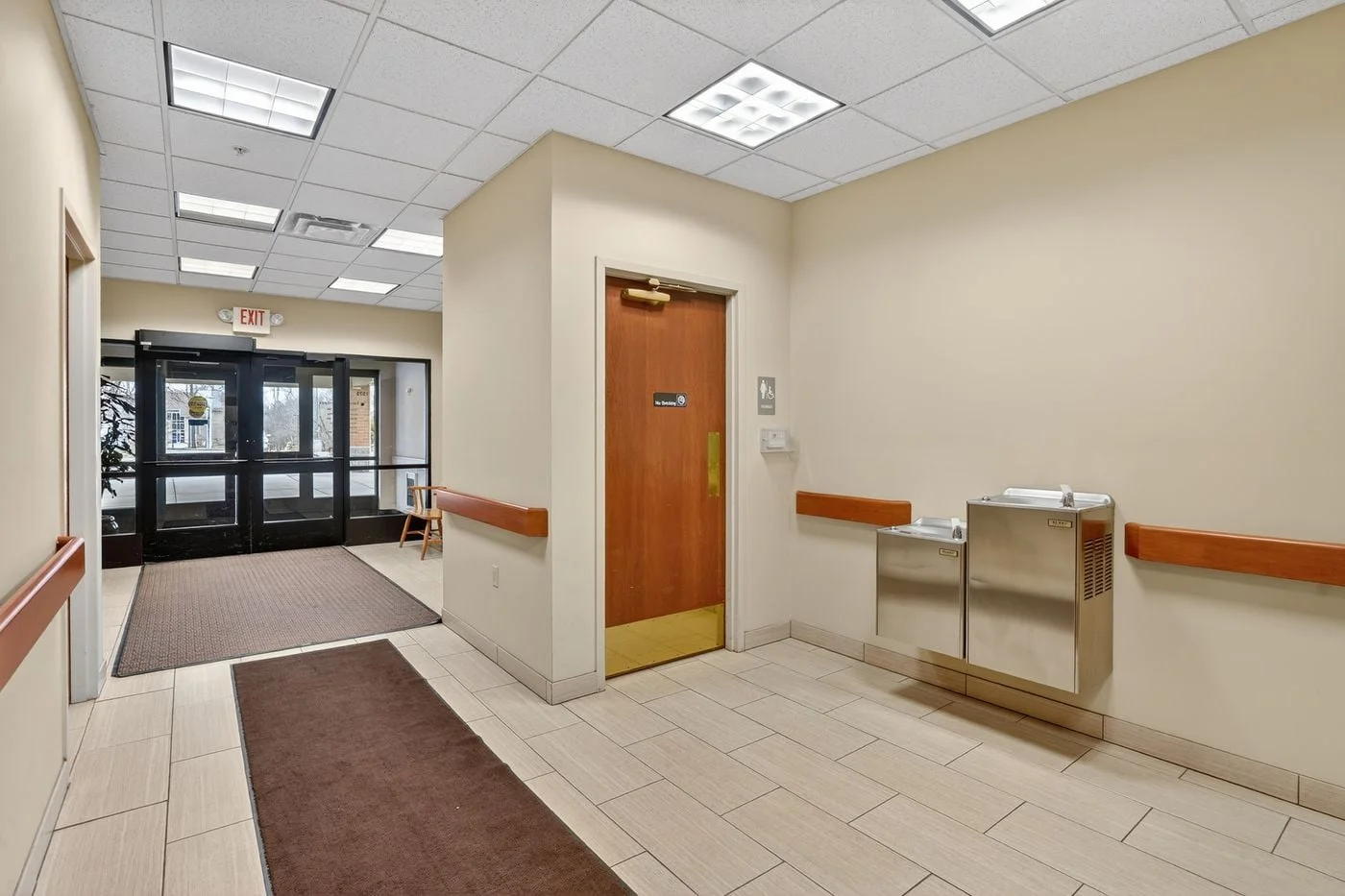 Photo 3 of 1575 Ramblewood Drive, East Lansing, MI 48823