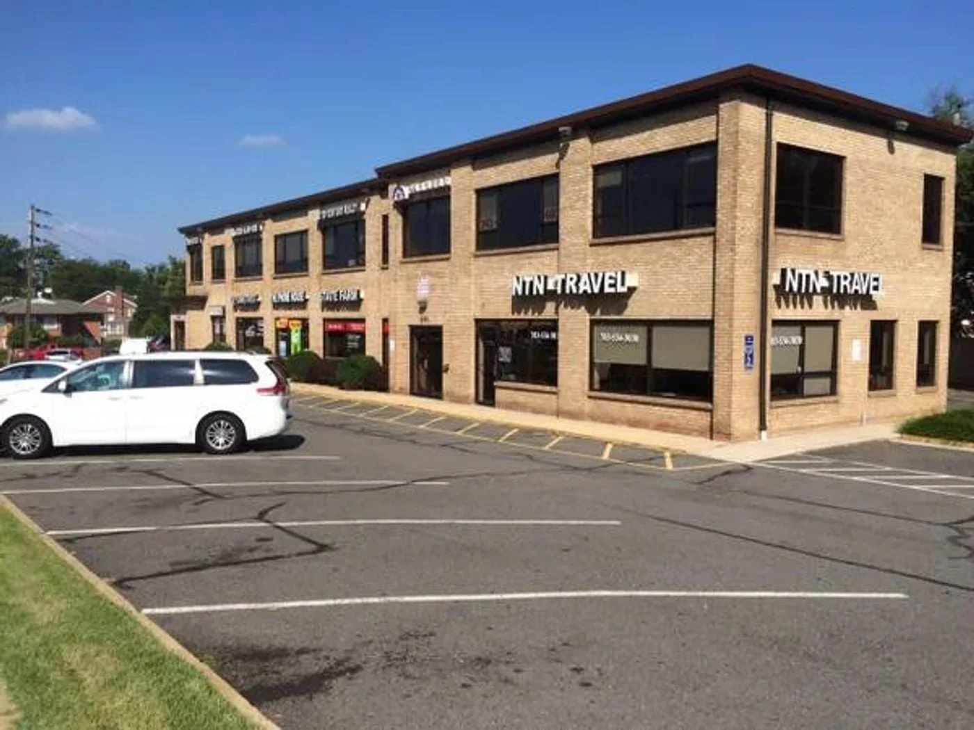 Photo 1 of 6500 Arlington Blvd, Falls Church, VA 22042