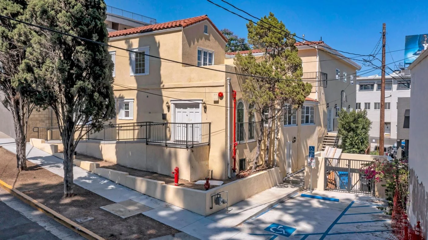 Photo 3 of 1112 N Sherbourne Dr, West Hollywood, CA 90069