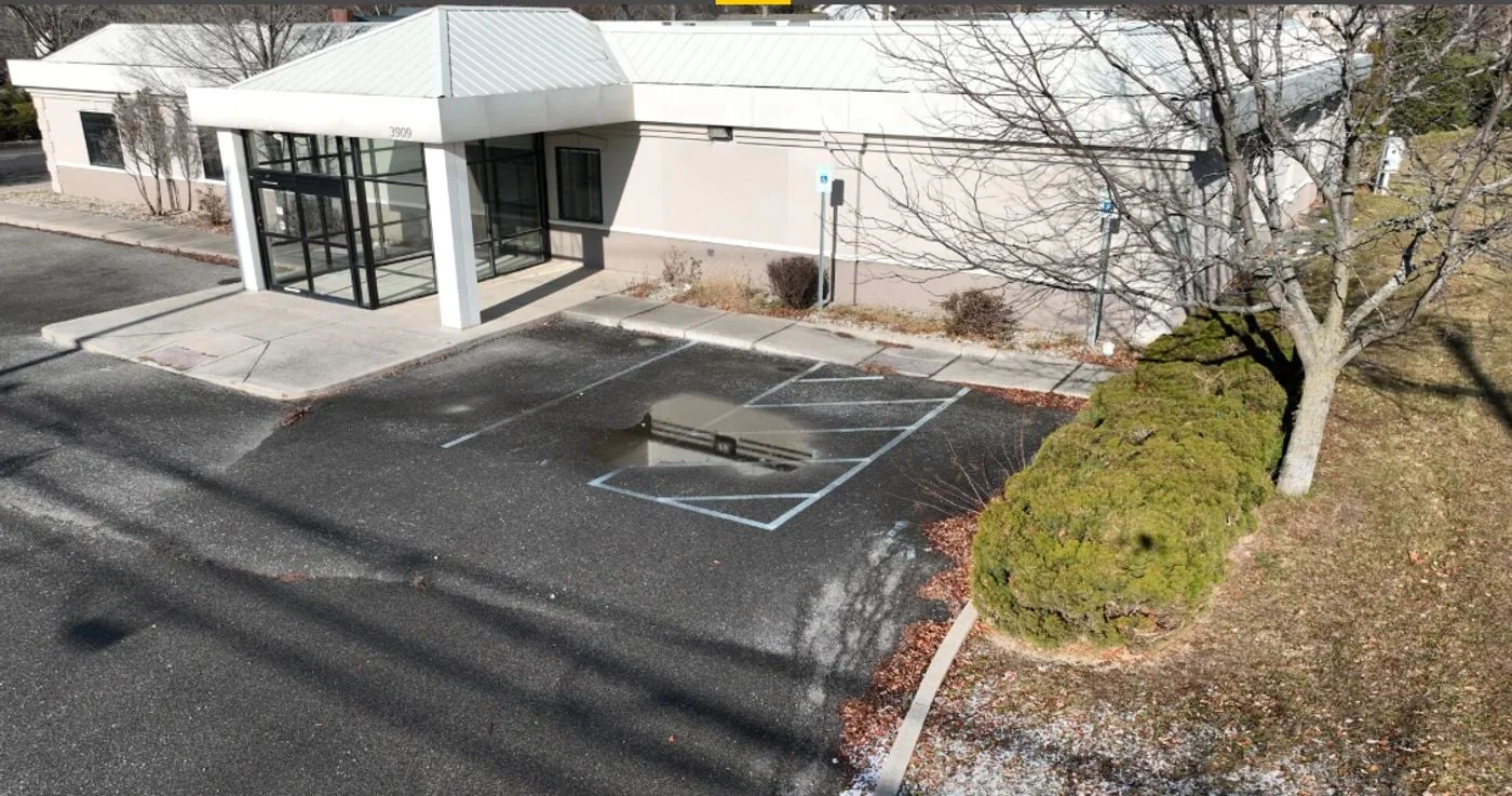 Photo 3 of 3909 Lake Ave., Fort Wayne, IN 46805