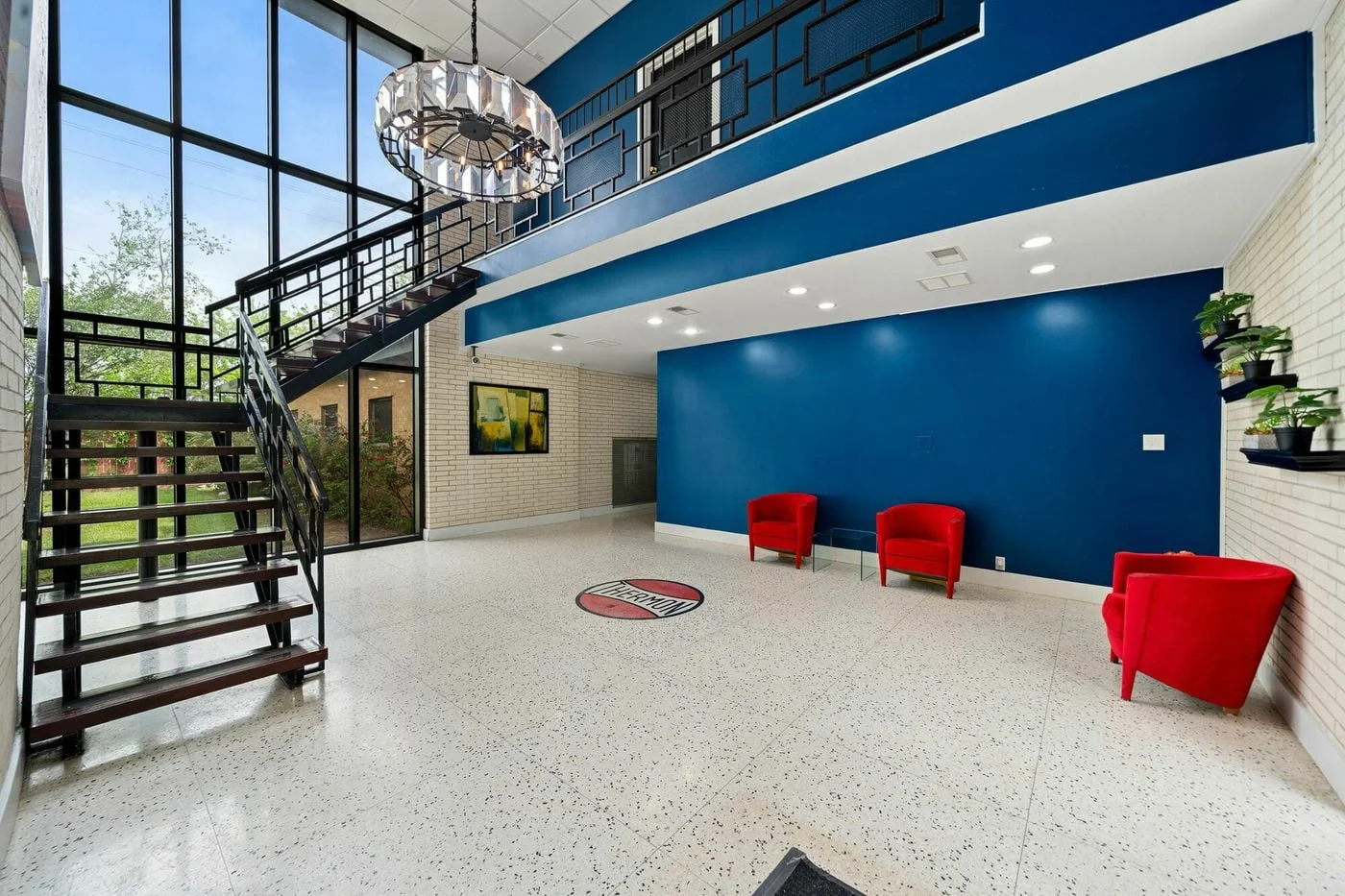 Photo 3 of 9941 Rowlett Rd, Houston, TX 77075