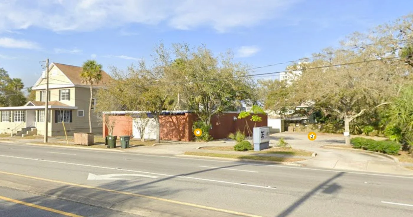 Photo 2 of 609 S Ridgewood Ave, Daytona Beach, FL 32114