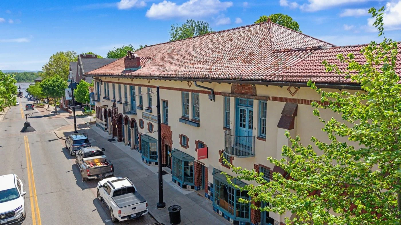 Photo 1 of 301 Broadway St, Cape Girardeau, MO 63701